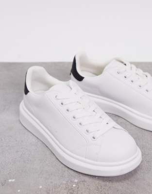 white flatform sneaker