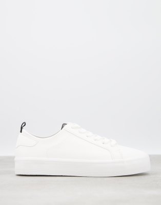 Pull & Bear flatform sneakers with zebra print tab in white