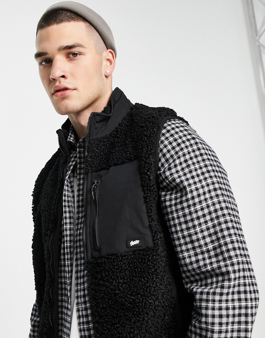 Pull & Bear fleece vest in black