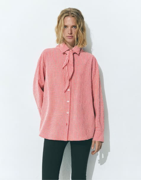 Pull&Bear - Flerfarvet ternet skjorte me bandana-detalje - view 1