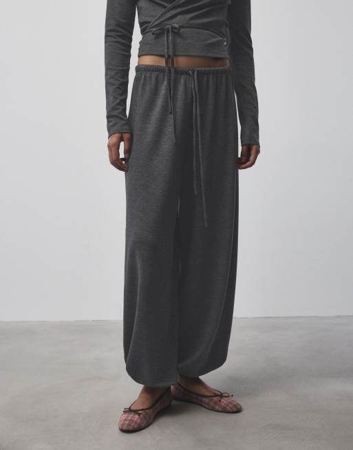 Pull&Bear fließende Sarouel-Hose in Grau, 3 von 7