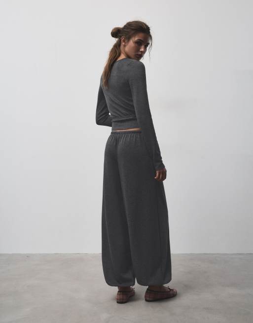 Pull&Bear fließende Sarouel-Hose in Grau, 4 von 7