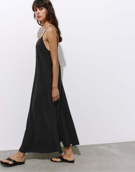 Pull&Bear – Fließendes Modal-Midikleid in Grau mit Riemchenträgern, 2 von 4