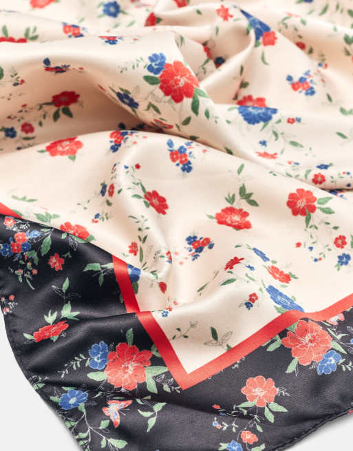 Pull&Bear Floral print scarf in beige marl, 5 of 6