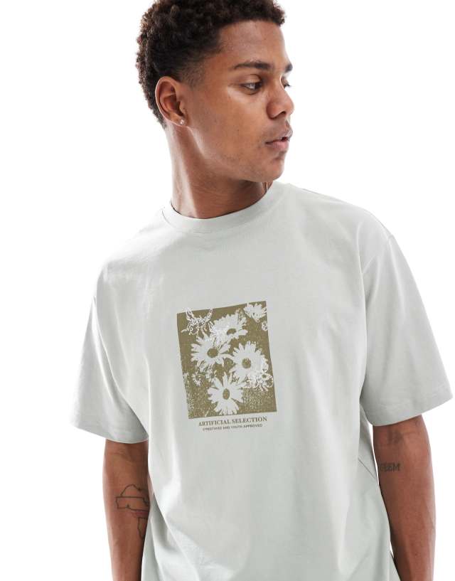 Pull&Bear - floral printed t-shirt in sage green