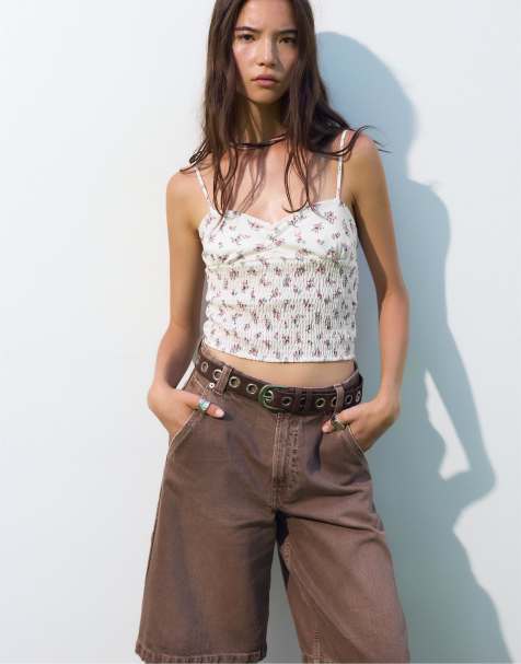 Pull&Bear Floral strappy top in off white