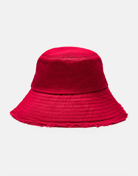 Pull&Bear Frayed hem bucket hat in red - view 1