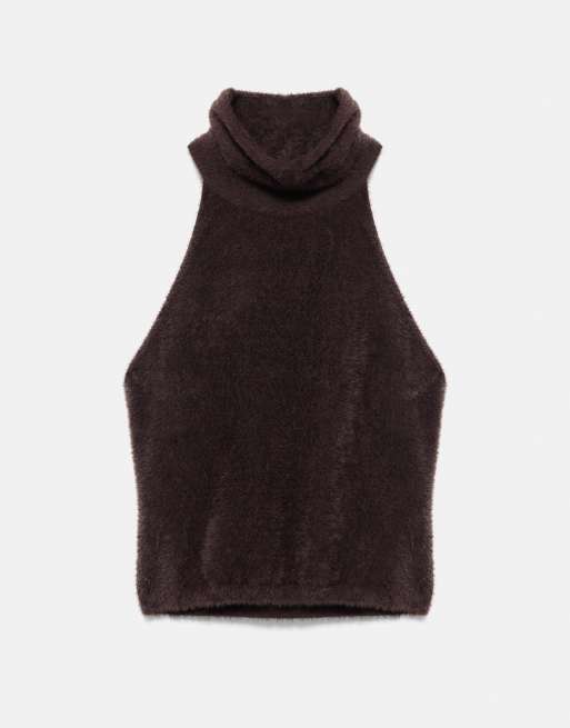 Pull&Bear Fur halter top in brown, 3 of 5