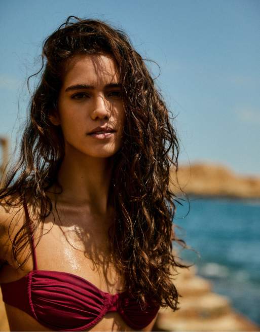Pull&Bear Gathered bikini bottoms in burgundy, 2 of 7