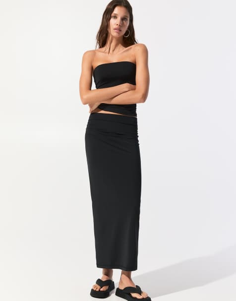 Pull&Bear gathered polyamide midi skirt in black