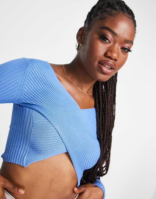Pull&Bear - Gebreide crop top met gekruiste overslag voor en lange mouwen in blauw
