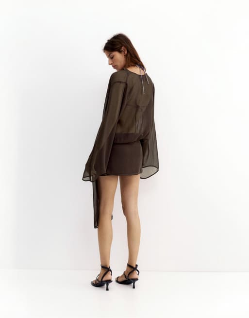 Pull&Bear gedrapeerde wikkeljurk in bruin, 2 van 7