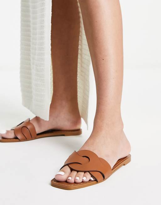 Pull&Bear – Geflochtene Sandalen in Braun