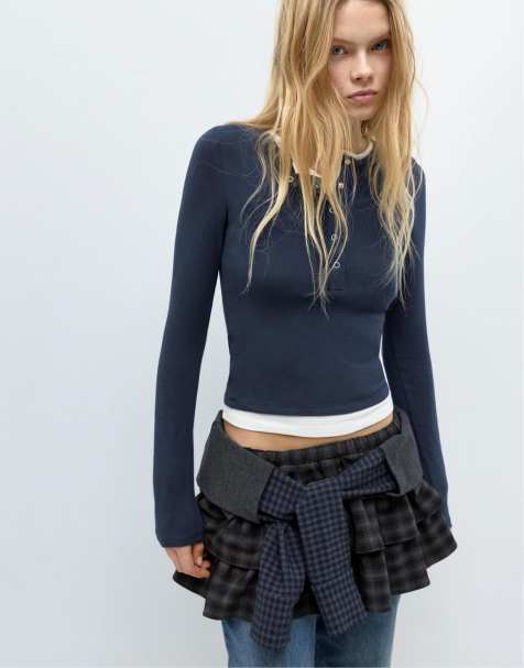 Pull&Bear - Gelaagde top met knoopdetail in marineblauw - view 1