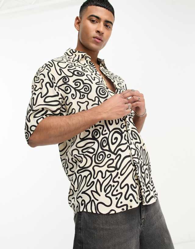 Pull&Bear geometric printed shirt in black and white