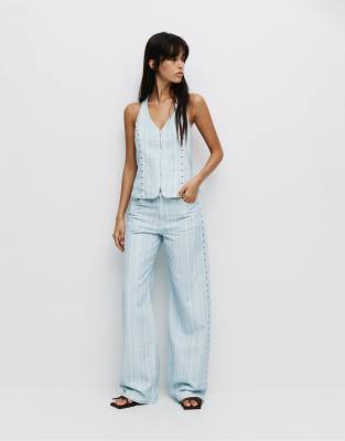 Pull & Bear - Gerade geschnittene Jeans in blau gestreift