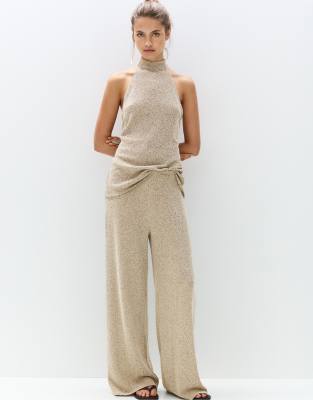 Pull & Bear - Gerade geschnittene Strickhose in Kamelbeige-Neutral