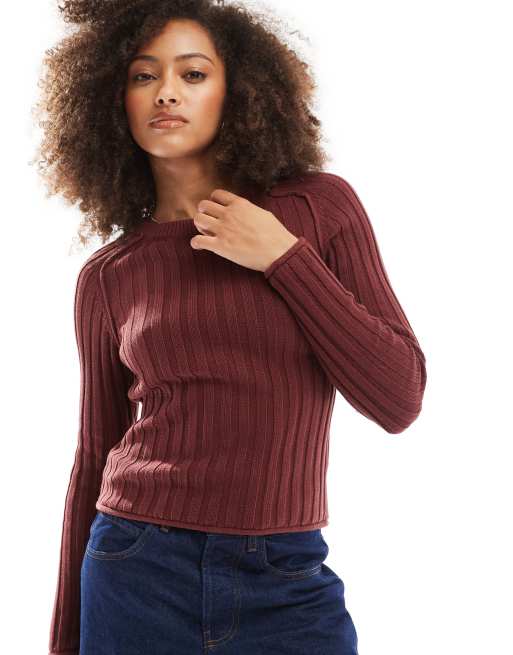 Pull&Bear – Gerippter Strickpullover in Burgunderrot