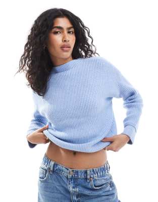 Pull & Bear - Gerippter Strickpullover in Hellblau mit Ziernaht