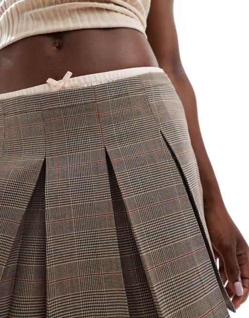 Pull&Bear - Geruite geplooide mini rok met contrasterende satijnen tailleband in grijs, 3 van 5