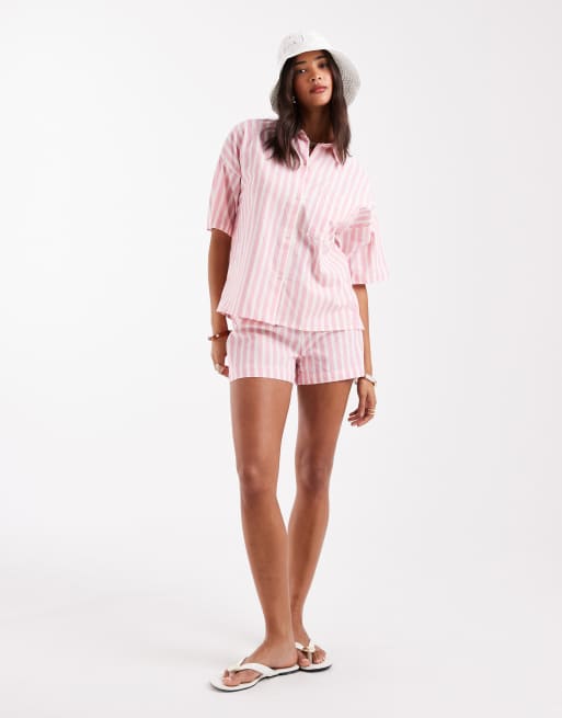 Pull&Bear - Gestreepte short in roze, deel van co-ord set