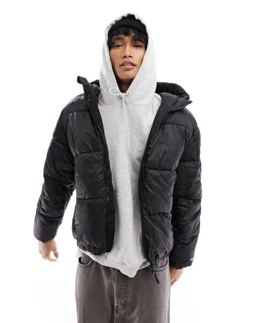 Pull&Bear - Gewatteerd puffer jack met capuchon in zwart