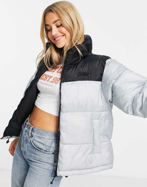 Pull&Bear - Gewatteerde jas in contrasterend zwart en grijs