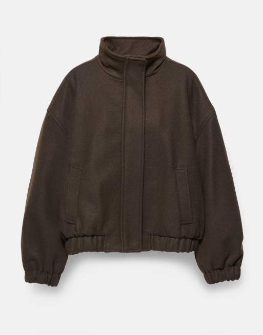 Pull&Bear giacca bomber in tessuto con collo alto marrone, 5 di 7