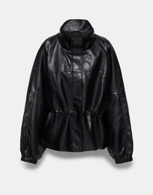 Pull&Bear giacca effetto pelle nera con collo alto, 4 di 6