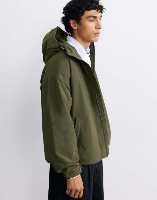 Pull&Bear giacca impermeabile leggera con cappuccio color kaki, 6 di 7