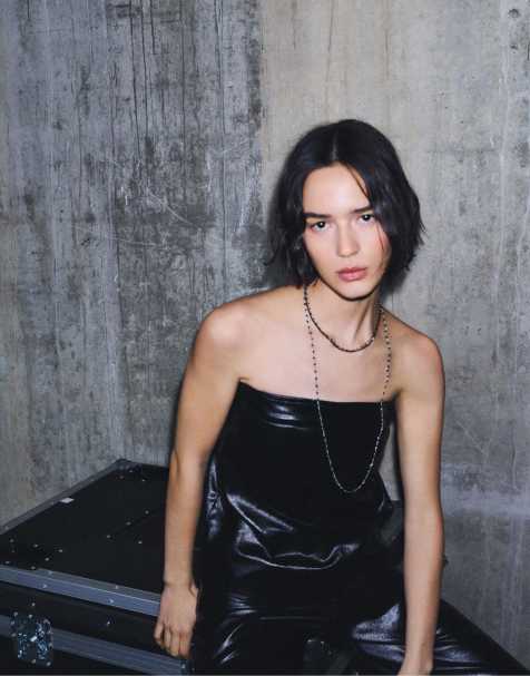 Pull&Bear - Glimmende strapless top in zwart - view 1