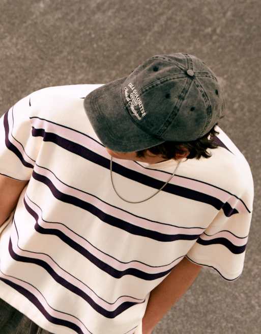 Pull&Bear - Grå kasket med 'cala goloritsé'-broderi, 2 af 3