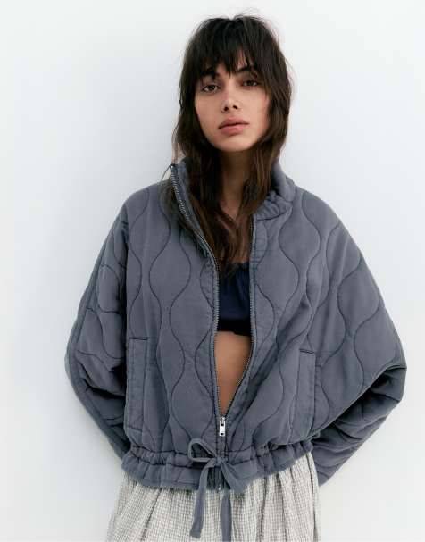 Pull&Bear - Grå let dynejakke med høj hals - view 1