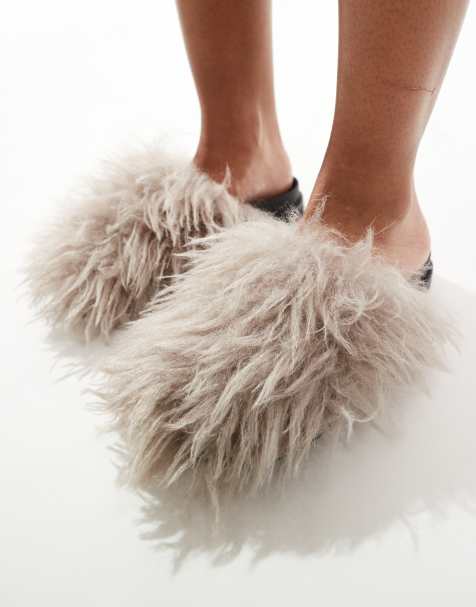 Pull&Bear - Grå og fluffy slip-on-sko - view 1