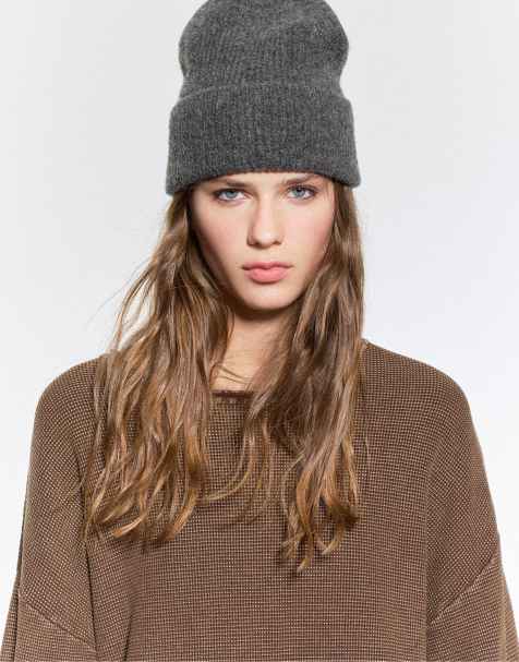 Pull&Bear – Grå, stickad mössa - view 1