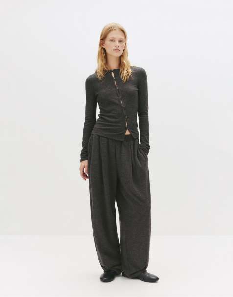 Pull&Bear - Grå T-shirt med knapper foran - view 1