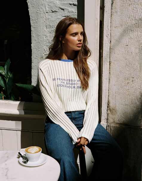 Pull&Bear Graphic knit t-shirt in ice - view 1