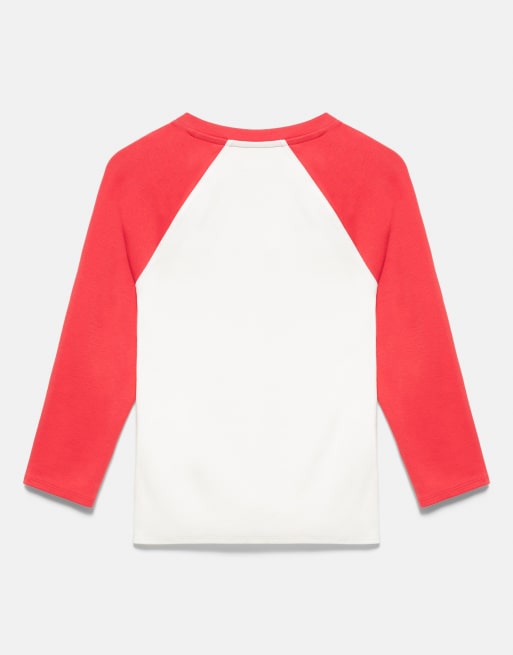 Pull&Bear Graphic raglan sleeve t-shirt in multi, 6 of 6