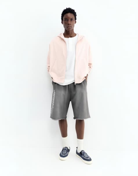 Pull&Bear Graphic skater bermuda sweatshorts in grey - view 1