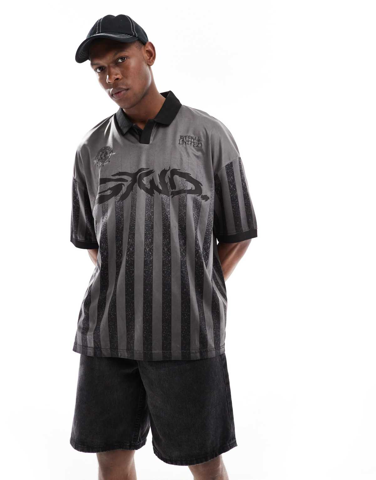 Pull&Bear grunge football polo in black