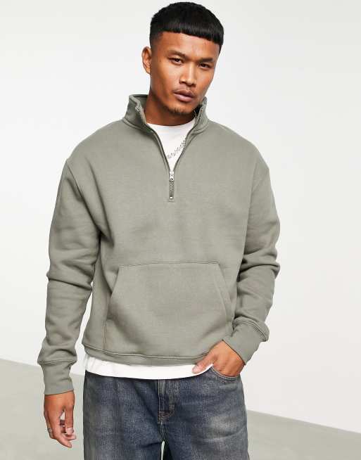 Pull and hotsell bear khaki hoodie