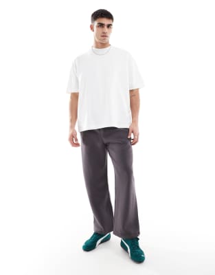 heavyweight wide leg sweatpants in charcoal-Gray