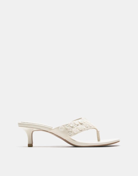 Pull&Bear Heeled sandals with button detail in ecru - view 1