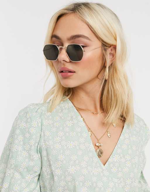 Pull Bear hexagonal wire frame sunglasses in gold