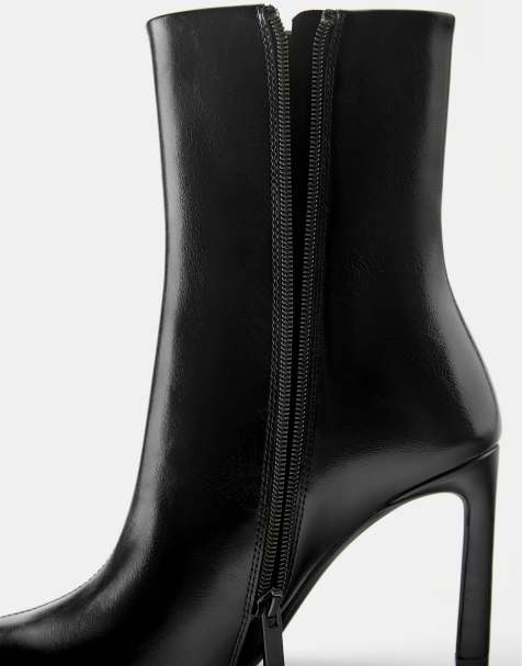 Pull&Bear High-heel ankle boots in black - view 1