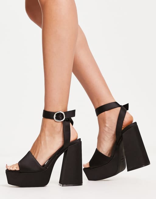 Pull&Bear high heel chunky platform sandal with buckle detail in black ...