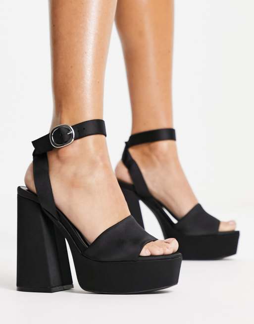 Pull&Bear high heel chunky platform sandal with buckle detail in black