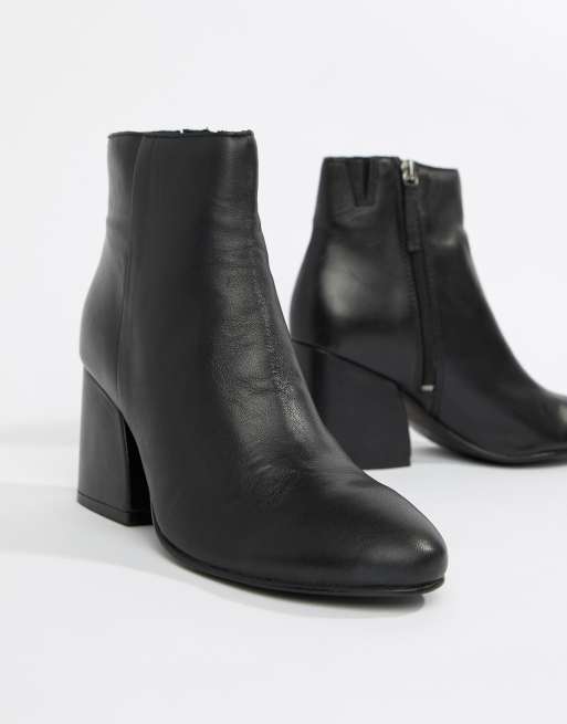 Pull&Bear high heeled leather boot | ASOS