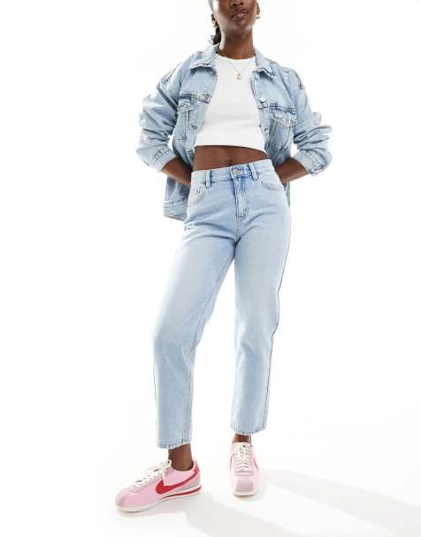 Pull&Bear high rise mom jean in mid blue - view 1