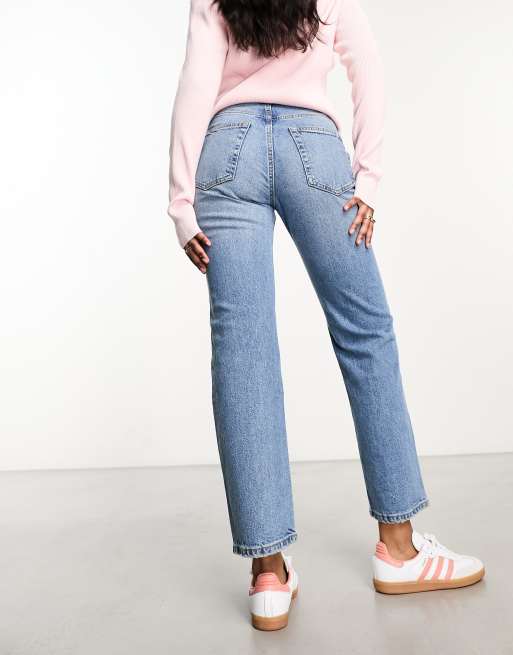 Pull&Bear mid rise straight leg jeans in medium blue